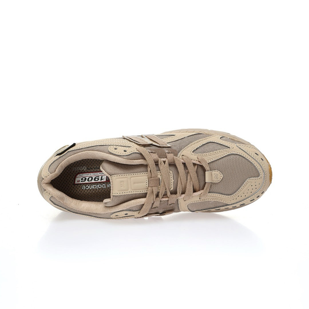 New Balance M1906R