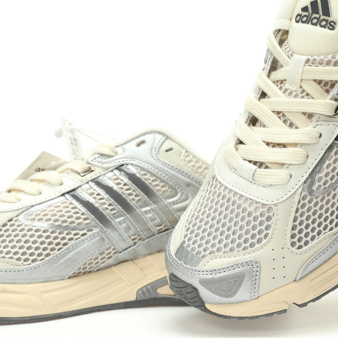 Adidas Originals Response CL "Silver Metallic/Cream White"