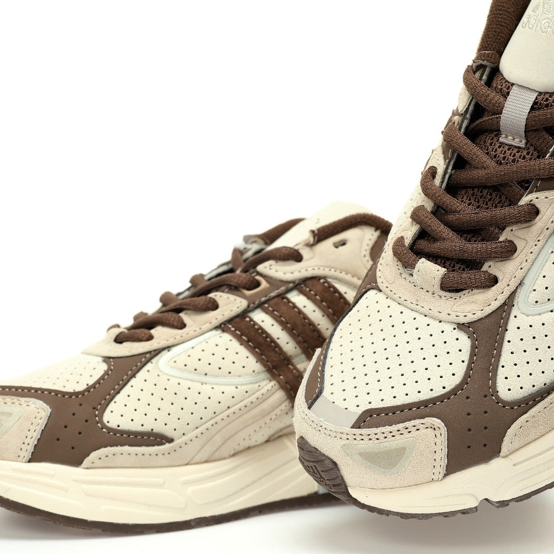 Adidas Originals Response CL "Beige Tan"