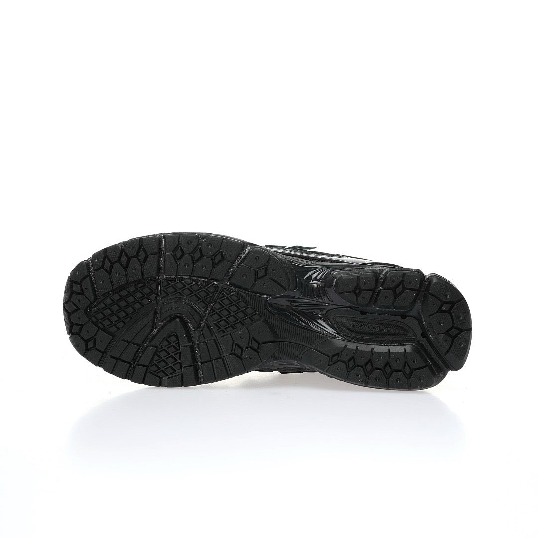 Buty New Balance M1906R