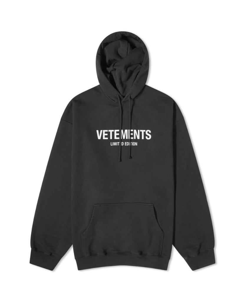 VETEMENTS LIMITED EDITION
LOGO HOODIE