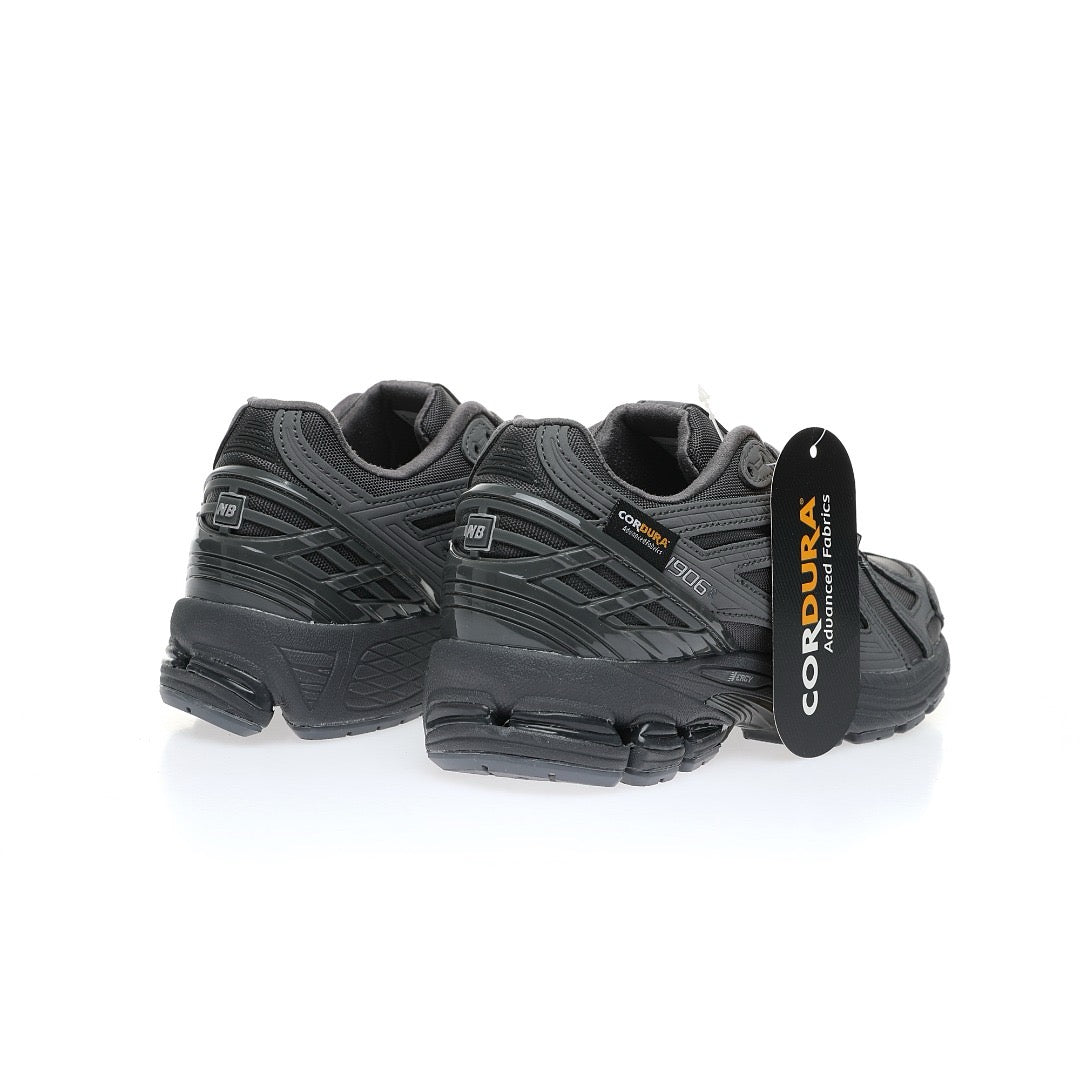 Buty New Balance M1906R