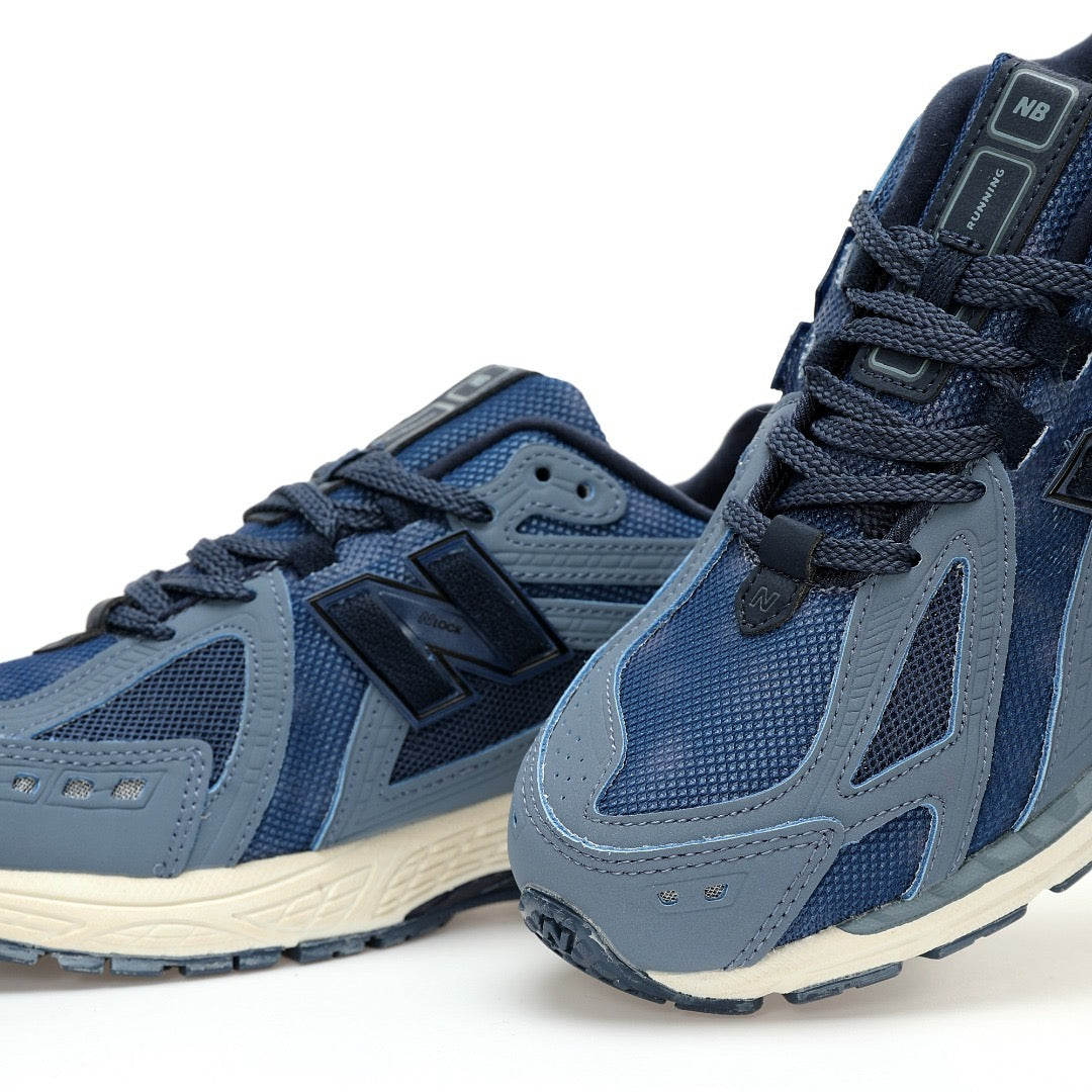 Buty New Balance M1906R